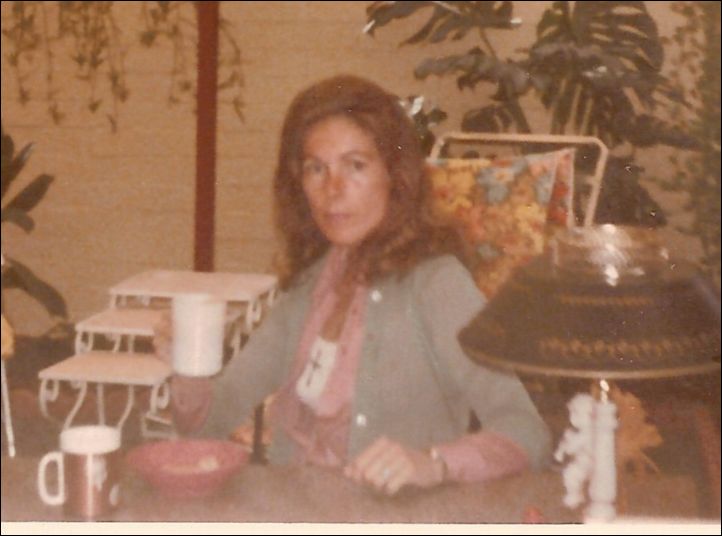 698Mom c1970s